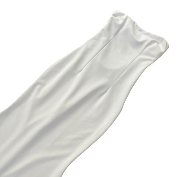 Katie May Mary Kate Gown in Ivory - Picture 2 of 11